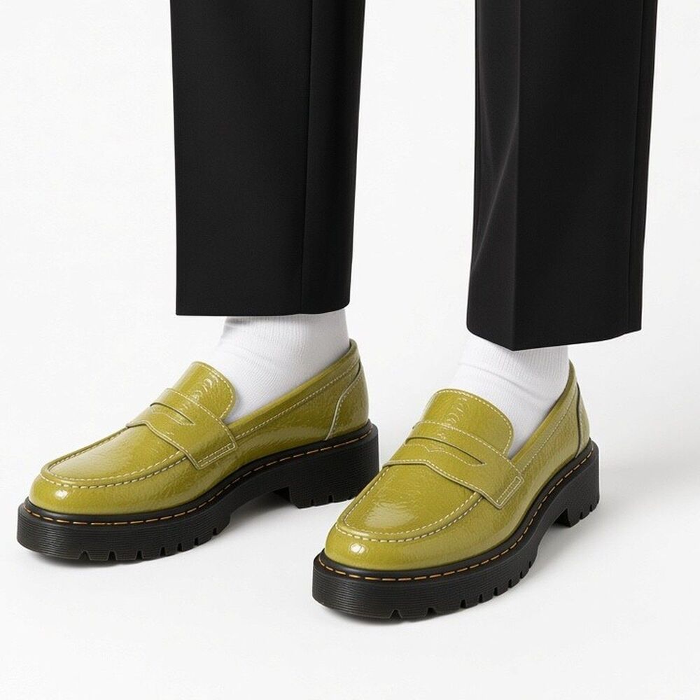 CLAKBLRG Pistachio Green Patent Penny Loafers 9 Chunky Lug Sole Croco Womens